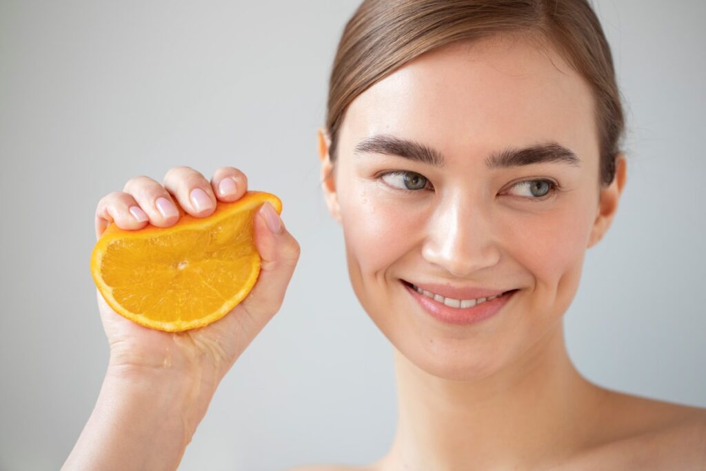 7 Reasons to Add Vitamin C Serum to Your Skincare Routine